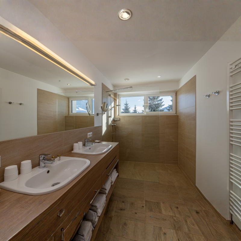 NASSFELD – APARTAMENTY PENSION OBERJOERG — zdjęcie 17